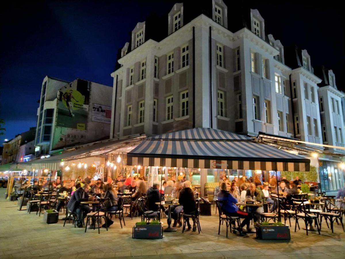 Hotel Splendid Pleven ภายนอก รูปภาพ