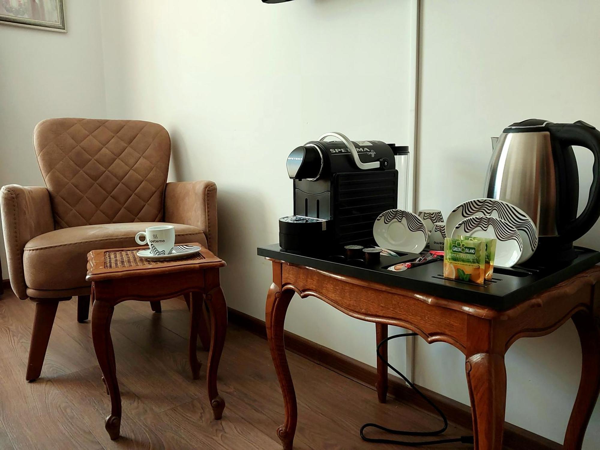 Hotel Splendid Pleven ภายนอก รูปภาพ